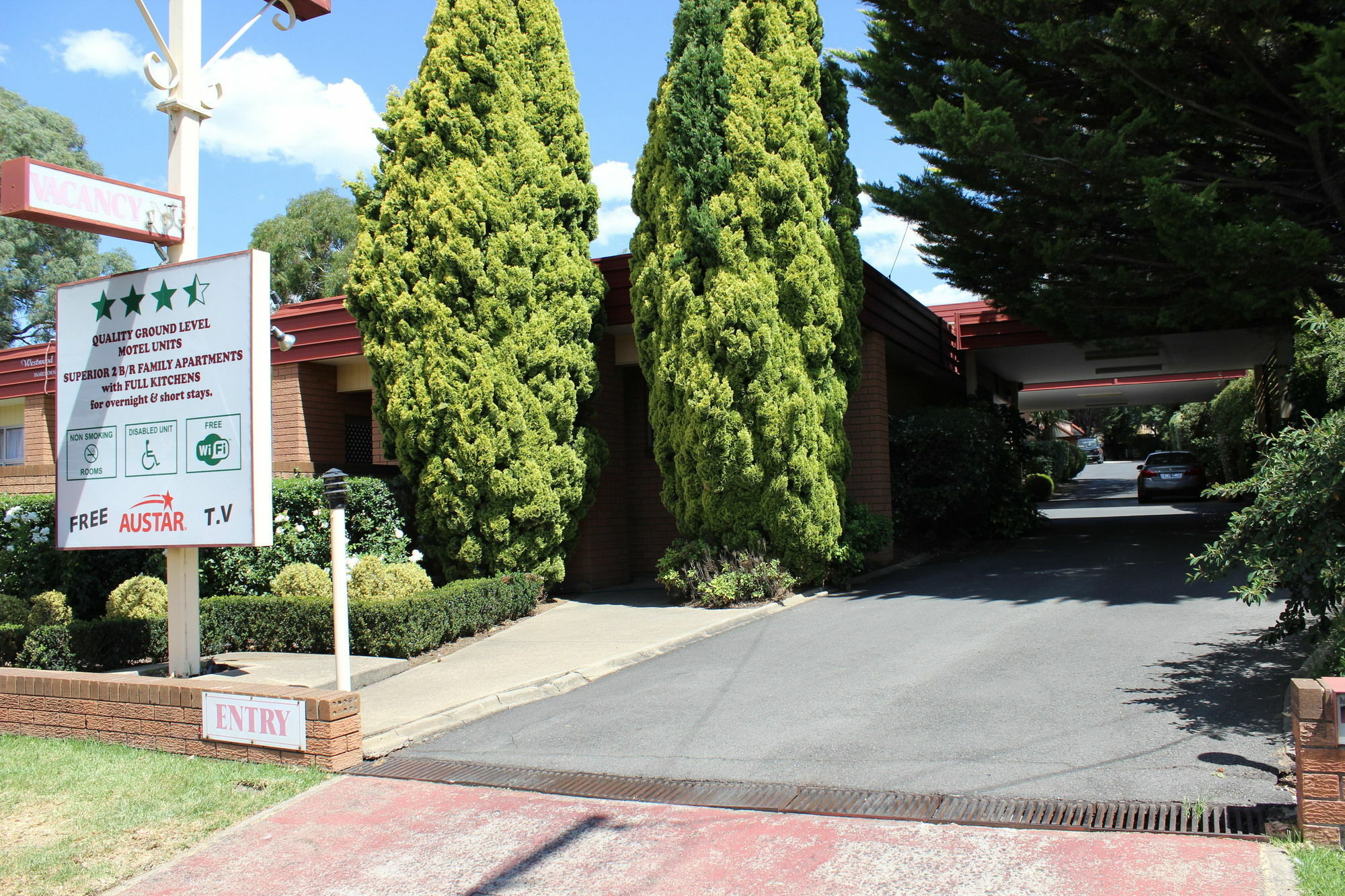 Westwood Motor Inn Armidale Dış mekan fotoğraf